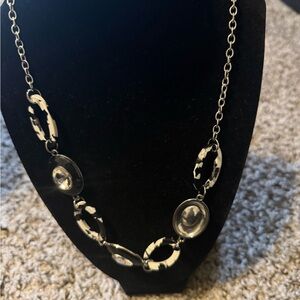 Black and White Statement Link Necklace 8